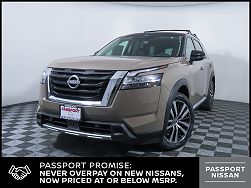 2023 Nissan Pathfinder Platinum 