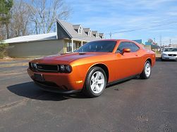 2011 Dodge Challenger SE 