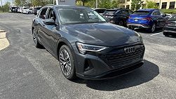 2024 Audi Q8 e-tron Prestige 