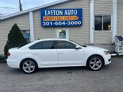 2014 Volkswagen Passat SE 