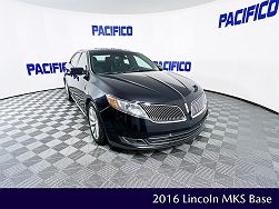 2016 Lincoln MKS  