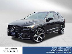 2024 Volvo XC60 T8 Ultimate Dark Theme