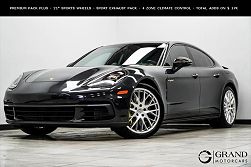 2018 Porsche Panamera 4 