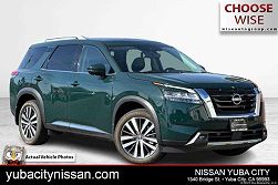 2022 Nissan Pathfinder Platinum 