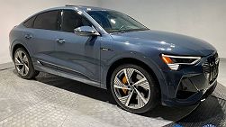 2023 Audi e-tron Prestige 