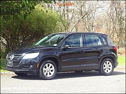 2010 Volkswagen Tiguan S 