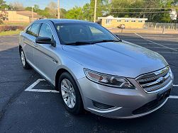 2010 Ford Taurus SE 