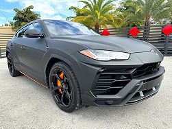 2020 Lamborghini Urus  