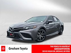 2022 Toyota Camry SE 