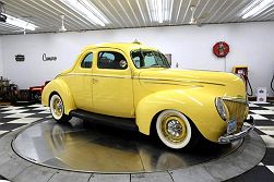 1939 Ford Deluxe  