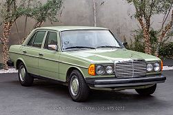 1977 Mercedes-Benz 300 D 