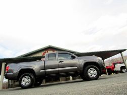 2017 Toyota Tacoma SR 