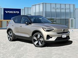 2024 Volvo XC40 P8 Plus 