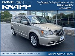 2016 Chrysler Town & Country LX 