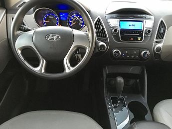 2011 Hyundai Tucson GL 