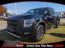 2024 Nissan Titan PRO-4X 