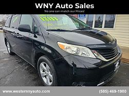 2011 Toyota Sienna LE 