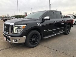 2017 Nissan Titan SL 