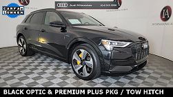 2023 Audi e-tron Premium Plus 