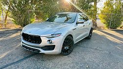 2017 Maserati Levante S 