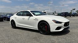 2023 Maserati Ghibli Modena 
