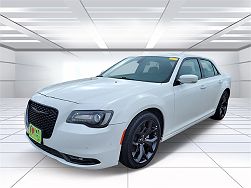 2022 Chrysler 300 S 
