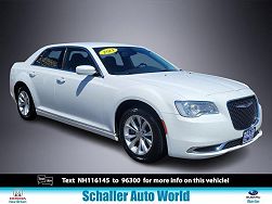 2022 Chrysler 300 Touring 