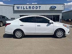 2018 Nissan Versa SV 