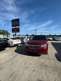 2014 Chrysler Town & Country Touring 