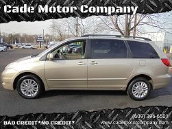 2010 Toyota Sienna XLE 