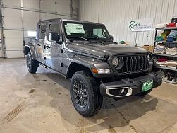 2024 Jeep Gladiator  