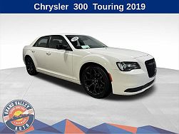 2019 Chrysler 300 Touring 