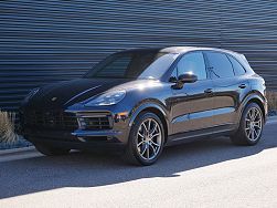 2022 Porsche Cayenne  