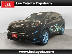 2021 Toyota Highlander LE 