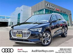 2022 Audi e-tron Premium 