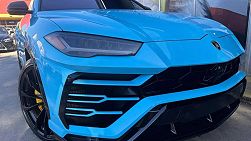 2019 Lamborghini Urus  