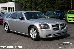 2006 Dodge Magnum SE 