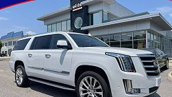 2017 Cadillac Escalade ESV Luxury