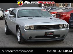 2012 Dodge Challenger SXT 