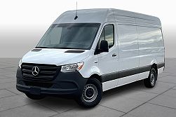 2024 Mercedes-Benz eSprinter 2500 High Roof