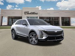 2024 Cadillac Lyriq Luxury 2 