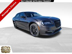 2023 Chrysler 300 Touring L