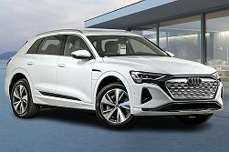 2024 Audi Q8 e-tron Premium Plus 