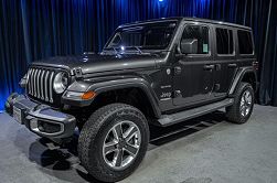 2020 Jeep Wrangler Sahara 