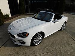 2017 Fiat 124 Spider Lusso 