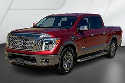 2017 Nissan Titan Platinum Reserve 