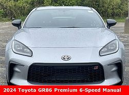 2024 Toyota GR86 Premium 