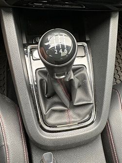 2017 Volkswagen Jetta GLI 