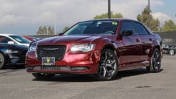 2023 Chrysler 300 Touring 