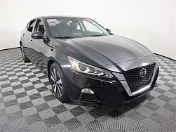 2022 Nissan Altima SV 